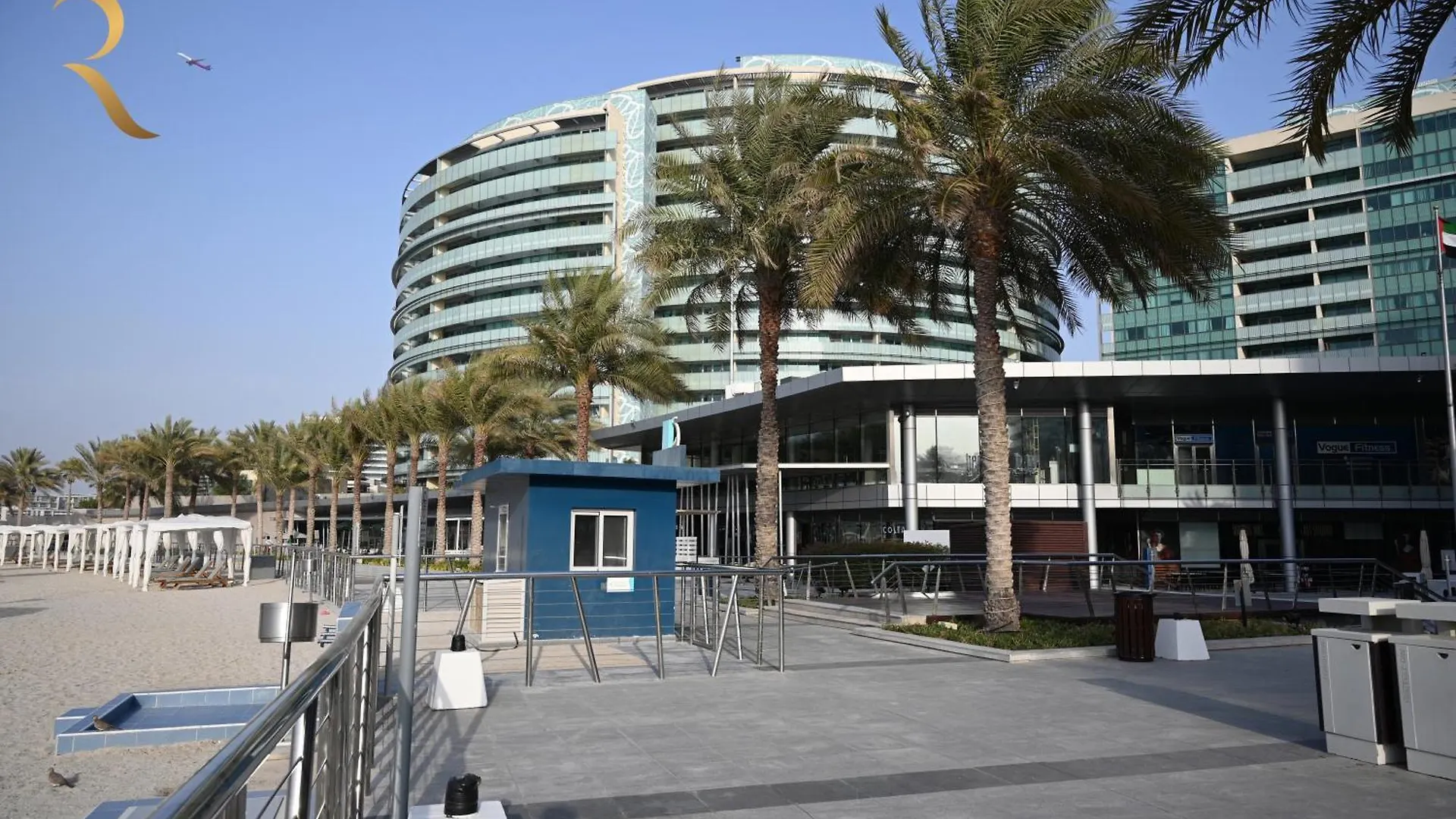 Your 2Br Luna Retreat With Beach Access In Al Rahba Abu Dhabi 0*,