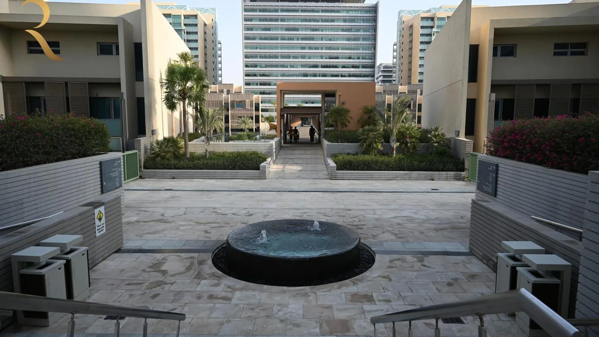 Your 2Br Luna Retreat With Beach Access In Al Rahba Abu Dhabi 0*,